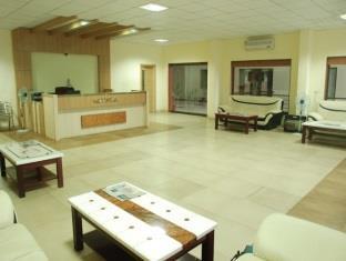 Hotel Indralok Джунагадх Экстерьер фото